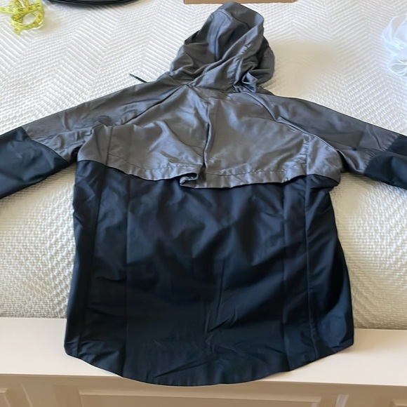 Nike running jacket, size US S - Picture 2 of 4